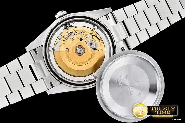 0118 RDD0214C – DayDate 36mm Classic 685